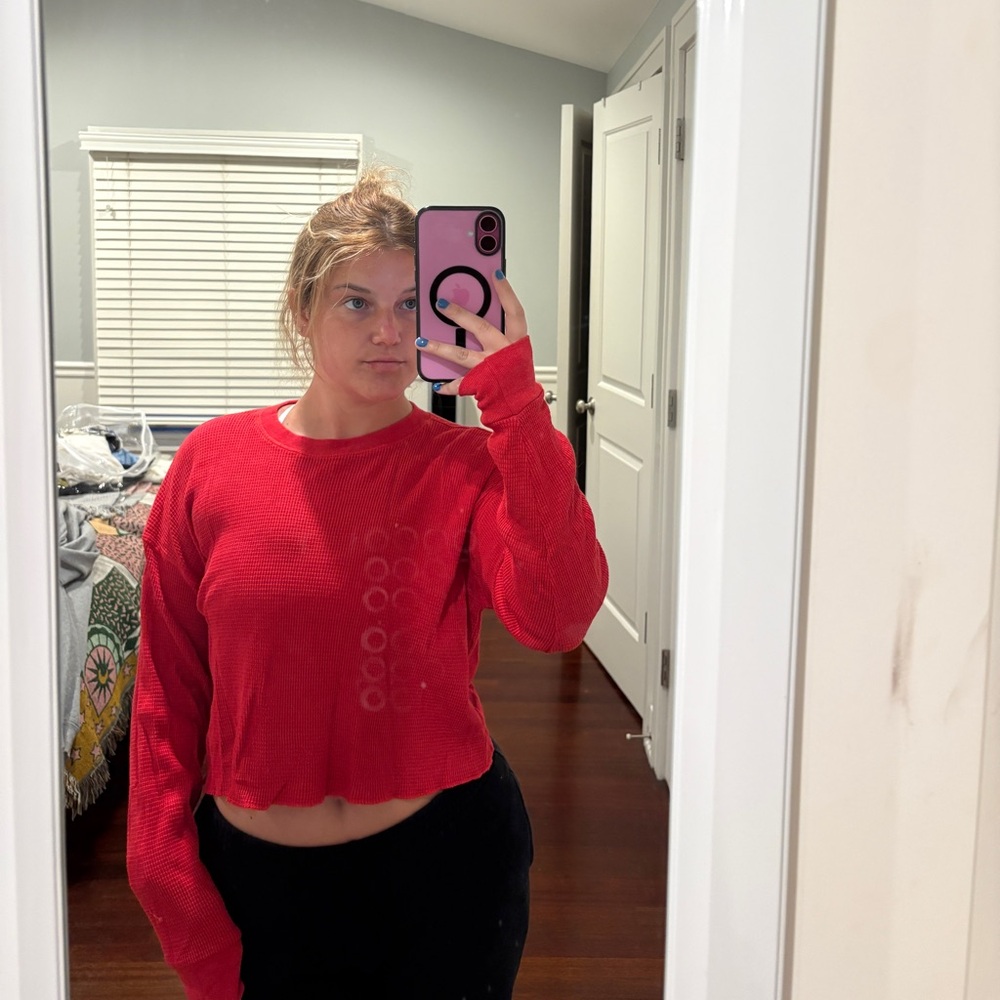TNA Aritzia Red Waffle Knit Cropped Long Sleeve ❤️